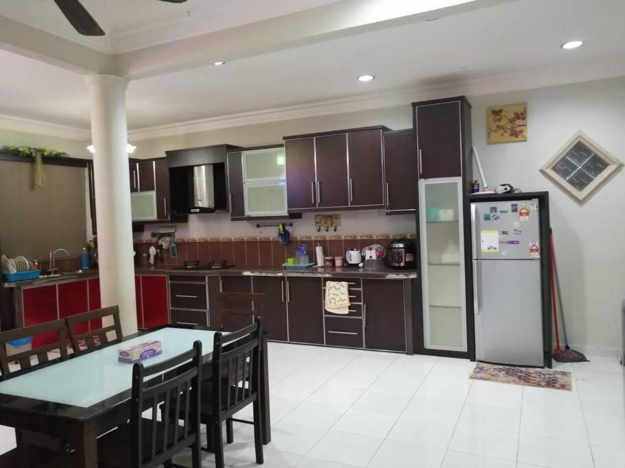 Sri Wang Homestay @ Arau Zewnętrze zdjęcie